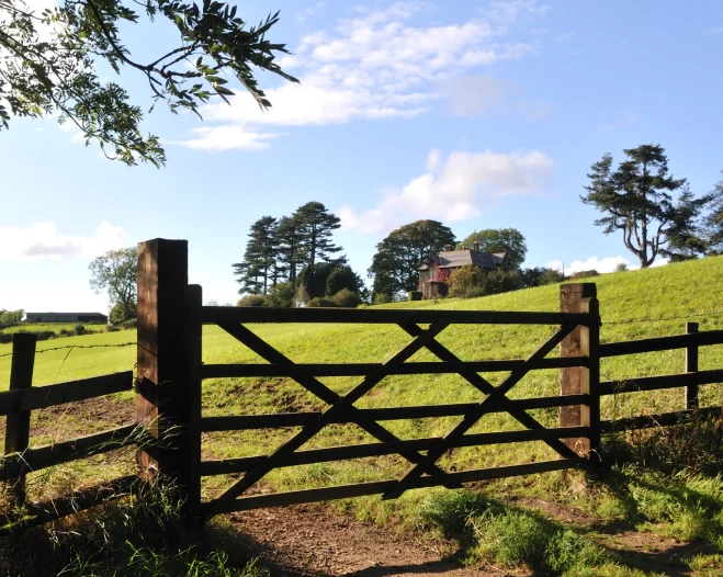 Fence Contractor in Kingsport, TN, Serving the Tri Cities (2)